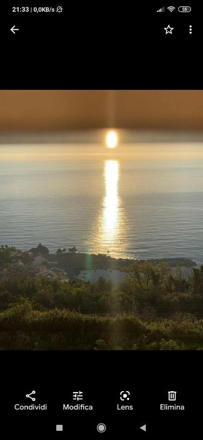 Blue Sky House Bed & Breakfast Taormina Exterior foto