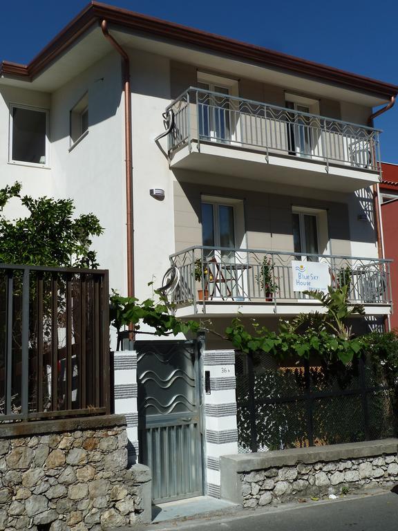 Blue Sky House Bed & Breakfast Taormina Exterior foto